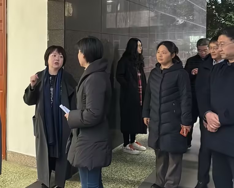 图1.jpg