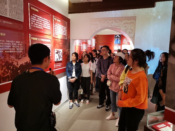 图片3.jpg 图片3.jpg