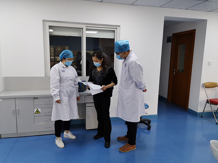四川省口腔医疗质控中心专家赴资阳市开展口腔质控督查和院感培训2.jpg 四川省口腔医疗质控中心专家赴资阳市开展口腔质控督查和院感培训2.jpg