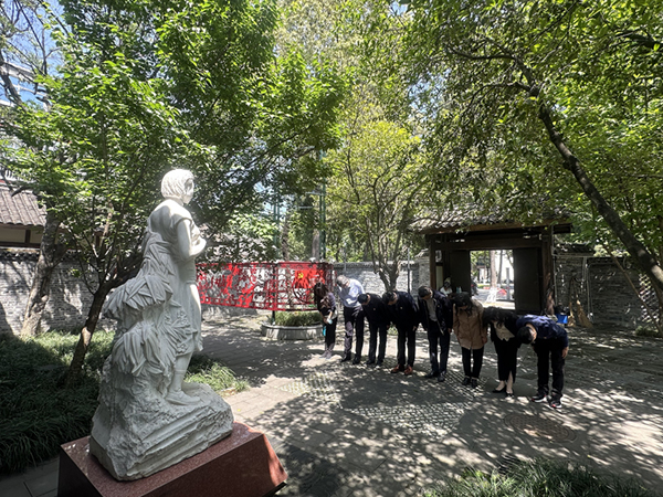 图片-2.jpg 图片-2.jpg
